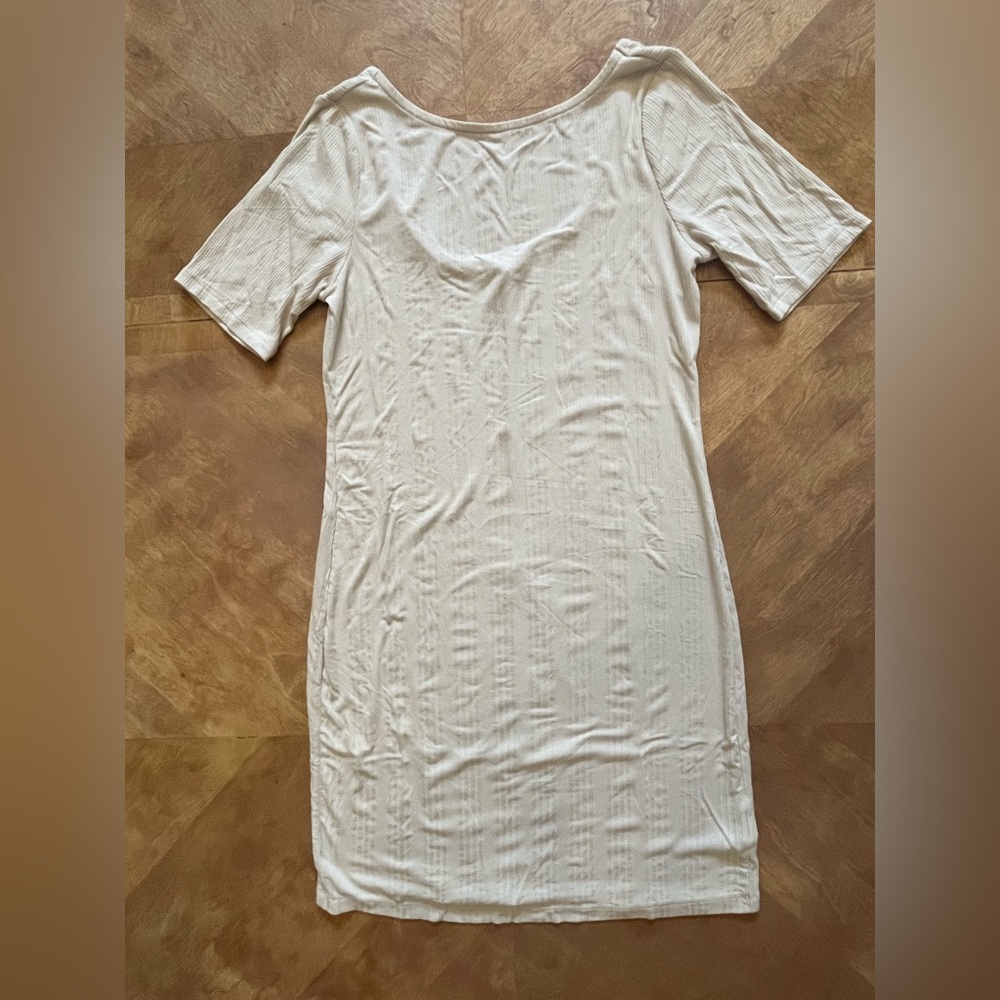 Old Navy Cream Scoop-Back Bodycon Mini Dress – M